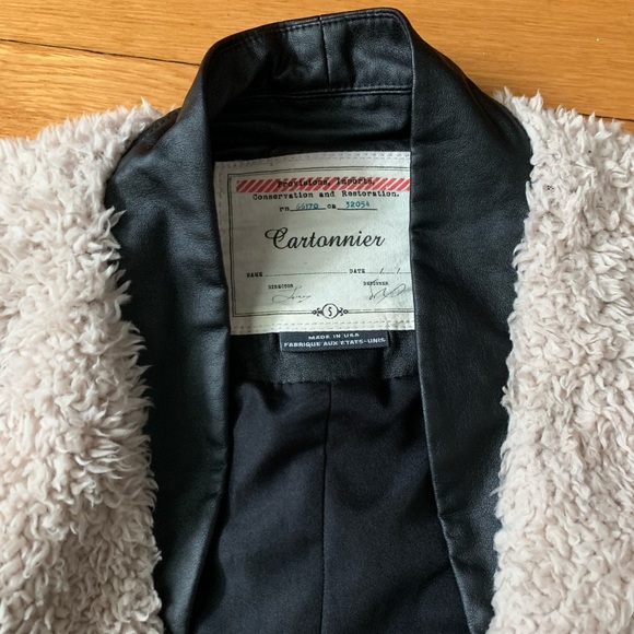 *LIKE NEW* Anthropologie sherpa & leather vest - Picture 4 of 7